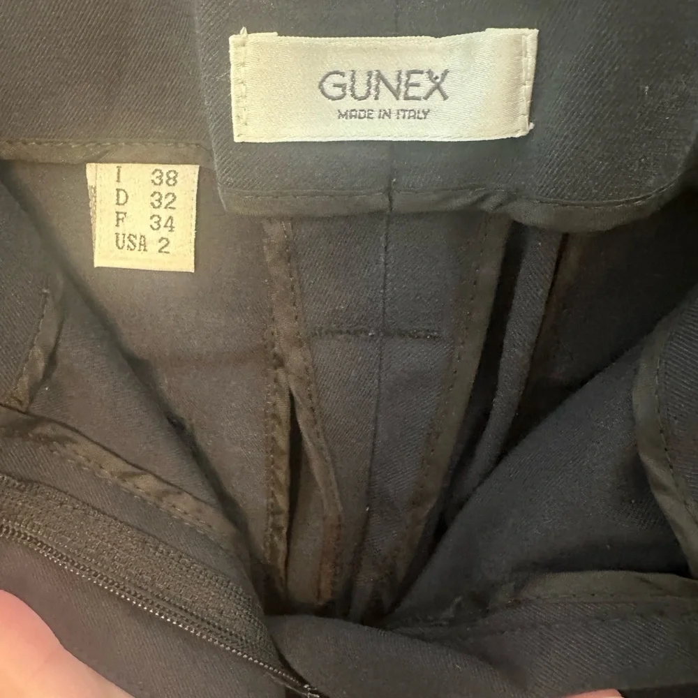 Gunex Made in Italy Black Tailored Ankle Pants Button Hem Size US 2 - Picture 8 of 12
